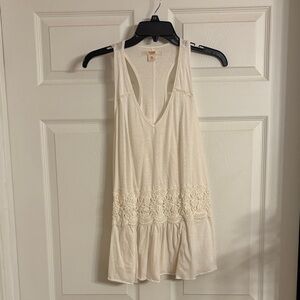 Mossimo Supply Co. Cream Lace Detail Tank Top